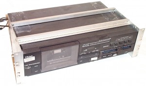 TEAC V530X, kassettspelare